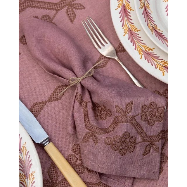 English Sharland England Hand Embroidered Napa Napkins in Pink, Set of 4 For Sale - Image 3 of 3