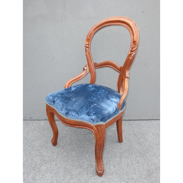 Unique Antique Balloon Back Blue Velvet Accent Chair Round ...