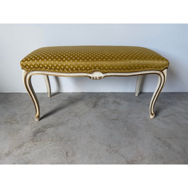 Vintage Karges Louis XV-Style Painted & Gilt Cabriole Leg Upholstered Bench For Sale - Image 10 of 12