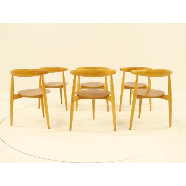 Heart Dining Set by Hans Wegner for Fritz Hansen, Denmark, 1960s, Set of 7 For Sale - Image 10 of 18