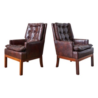Pair of Midcentury Tufted Leather Library Chairs For Sale