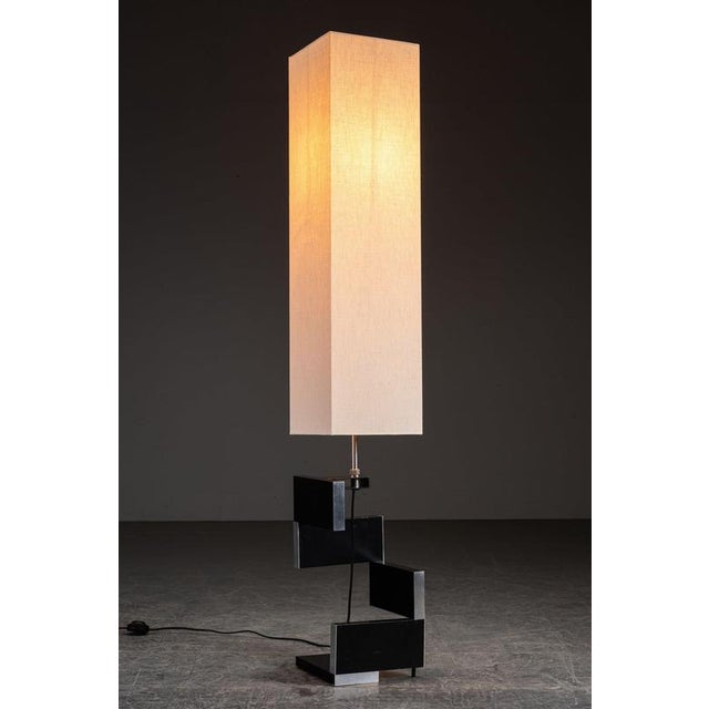 1960s Sculptural Standing Lampperiod: 1960s origin: The Netherlands dimensions (cm): h161 x w25 x d25 cm material: metal,...