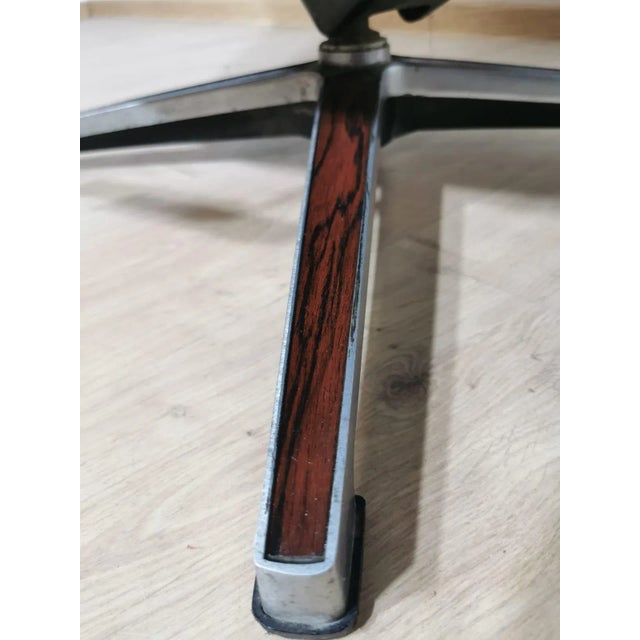 Metal Lounge Chair from Peem For Sale - Image 7 of 18