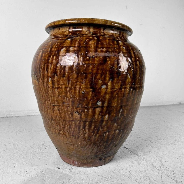 Japanese Late Meiji Earthenware Vase For Sale - Image 15 of 18
