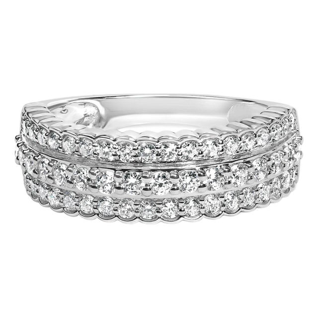 .925 Sterling Silver 1.0 cttw Lab Grown Diamond 3 Row Band Ring (F-G Color, VS1-VS2 Clarity) - Ring Size 7 For Sale