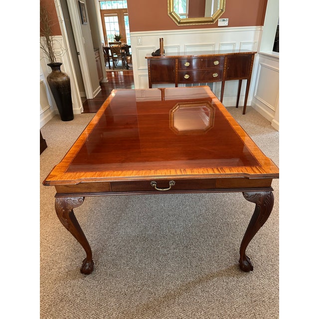 Ethan Allen Mahogany Dining Room Table and Chairs For Sale In Chicago - Image 6 of 17
