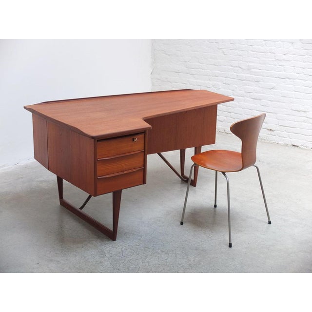 Freestanding Boomerang Desk in Teak by Peter Løvig Nielsen, 1968 For Sale - Image 12 of 18