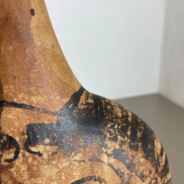 Large German Ceramic Studio Pottery Vase from Gerhard Liebenthron, 1970s For Sale - Image 13 of 18