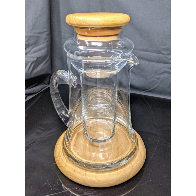 Wood 1980s Vintage Iced Tea or Iced Beverage Carafe With Wood Base and Ice Insert For Sale - Image 7 of 9