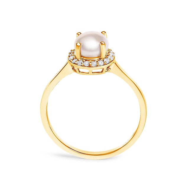 10K Yellow Gold Pearl and 1/10 Cttw Diamond Halo Ring For Sale In New York - Image 6 of 7