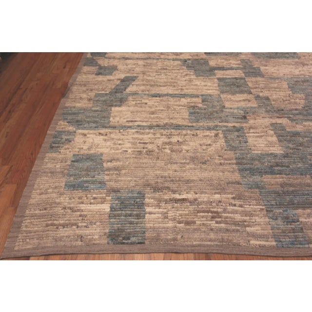 Gorgeous Large Earthy Tones Chic Modern Central Asian Rug, Country of Origin: Central Asia, Circa date: Modern Rugs