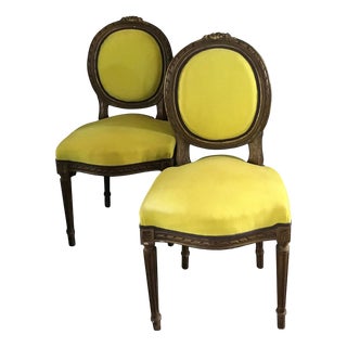 French Provincial Wooden Chairs in Yellow Linen, 1850, Set of 2 For Sale