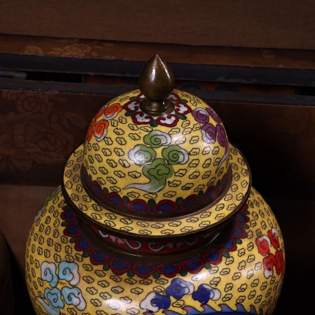 Metal Vintage Chinese Yellow Ground Cloisonné Dragon & Phoenix Ginger Jar With Antique Lacquered Presentation Box ("Xuande" Mark) For Sale - Image 7 of 9