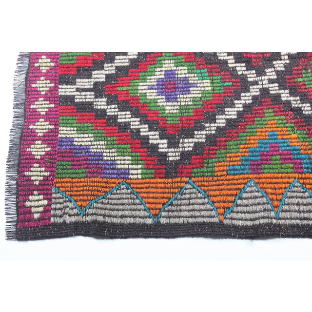 Mid 20th Century Vintage Anatolian Cicim Kilim With Diamond Motifs – Handwoven Tribal Flatweave -6' 4'' X 8' 4'' For Sale - Image 5 of 13