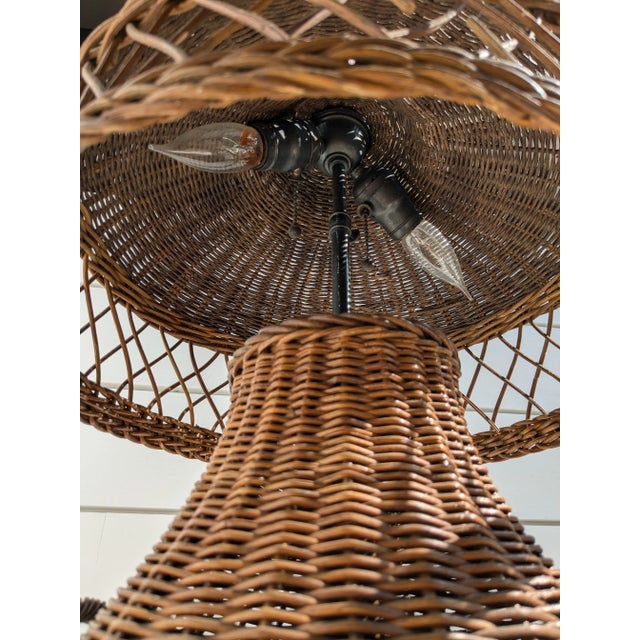 Arts & Crafts Antique Wicker Arts & Crafts Table Lamp – Early 20th Century For Sale - Image 3 of 9