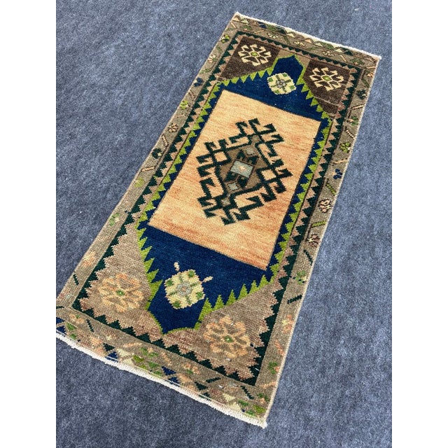 Early 21st Century Turkish Yastik Rug 1'5" x 3'1" For Sale - Image 5 of 5