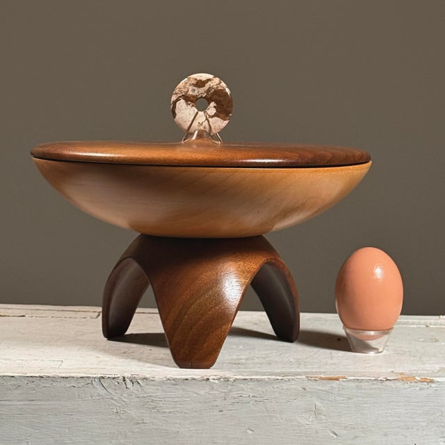 Postmodern Vintage Studio Craft Hand Turned Footed Maple & Walnut Lidded Vessel, Signed For Sale - Image 3 of 9