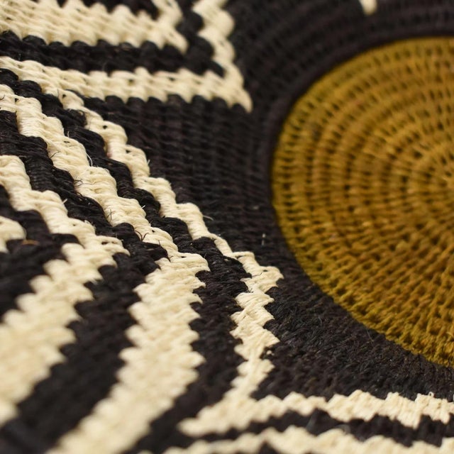 Early 20th Century Black and White Sisal Handwoven Basket Eswatini 12inch For Sale - Image 4 of 6