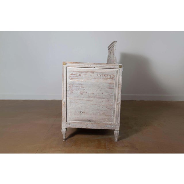 19th Century Swedish Gustavian Sofa Circa 1820 For Sale In Atlanta - Image 6 of 7