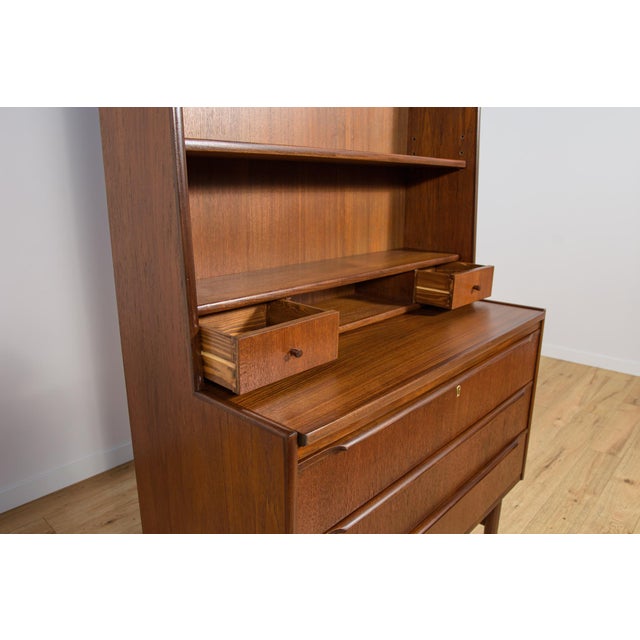 Mid-Century Teak Shelf with Pull-Out Top, Denmark, 1960s For Sale - Image 14 of 18