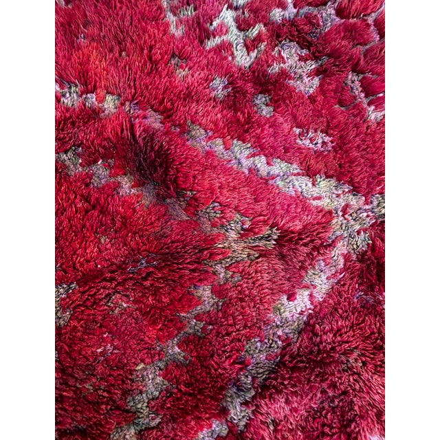 Ruby Red Vintage Beni M’Guild Moroccan Rug – Deep Red Tribal Wool Carpet – Long Gallery Runner For Sale - Image 8 of 8