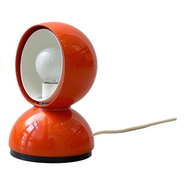 Eclisse Orange Table Lamp by Vico Magistretti for Artemide, Italy, 1960s For Sale