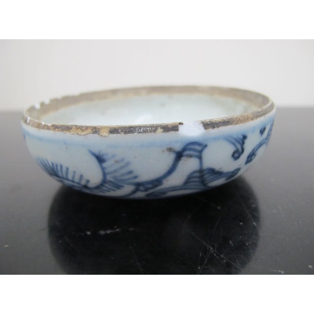 Blue Chinese 19thc Blue & White Porcelain Round Double Happiness Seal Paste Ink Box For Sale - Image 8 of 11