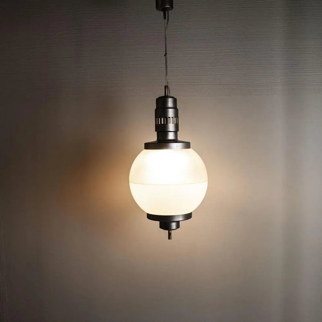 Mid-Century Modern Chromed Satin Aluminum Suspension Lamp by Sergio Mazza, 1960s For Sale - Image 3 of 6