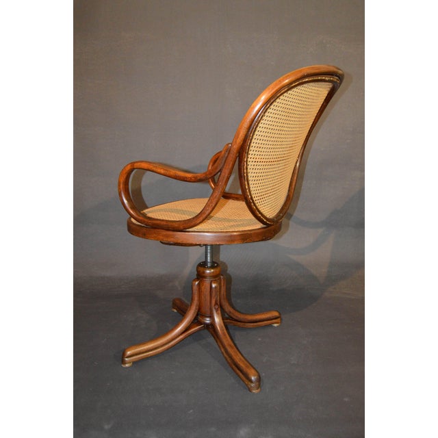 Late 19th Century Swivel Chair Nr.1 by Michael Thonet, 1880s For Sale - Image 5 of 11