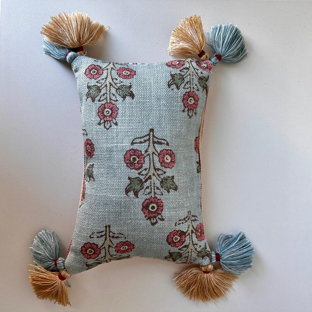 Sanderson, Brunschwig & Fils, Chelsea Textiles Lavender-Filled Decorative Pillows - Collection of 2 Large For Sale In Washington DC - Image 6 of 10