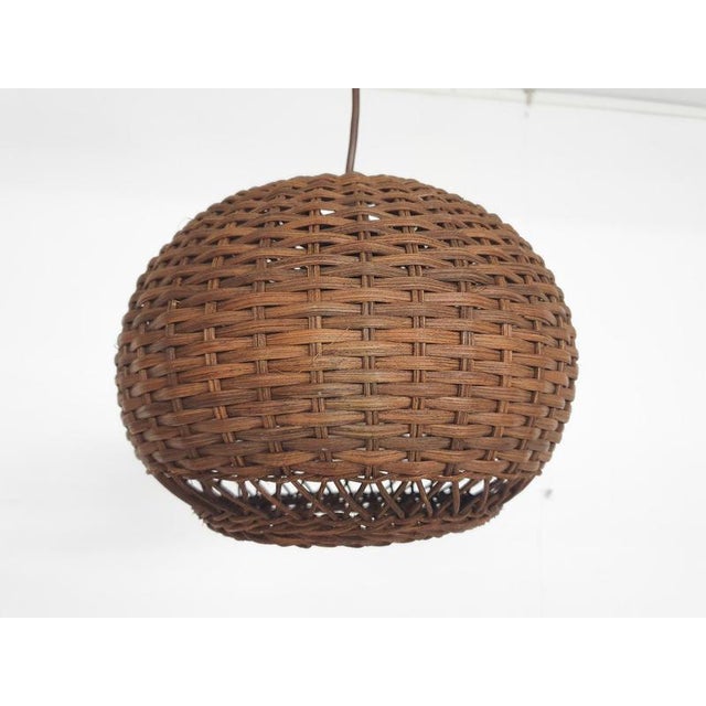 Vintage Dutch Rattan Pendant Lights, 1950s, Set of 2 For Sale - Image 6 of 10