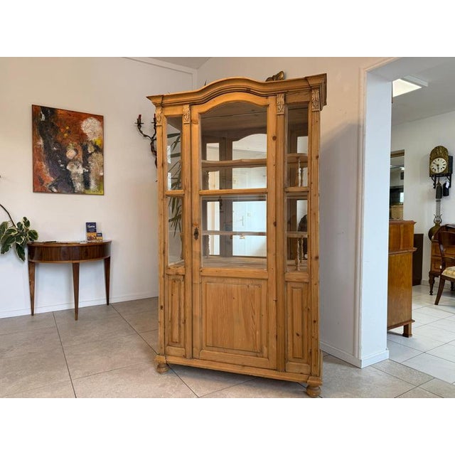 Beautiful Gründerzeit-style solid wood glass display cabinet, spruce. Dimensions: Height x Width x Depth 186 x 111 x 46...