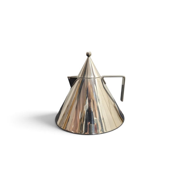 Alessi Il Conico Kettle by Aldo Rossi for Alessi, Italy, 1984 For Sale - Image 4 of 9