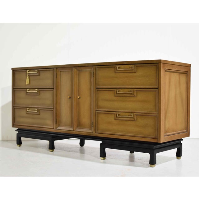 Asian Mid Century Ming Style Lowboy Dresser by American of Martinsville For Sale - Image 3 of 13