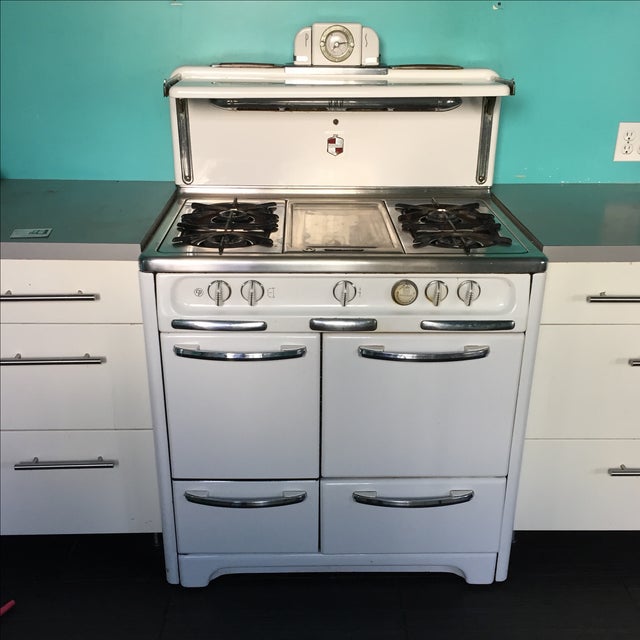 Wedgewood Vintage  1950 s Stove  Chairish