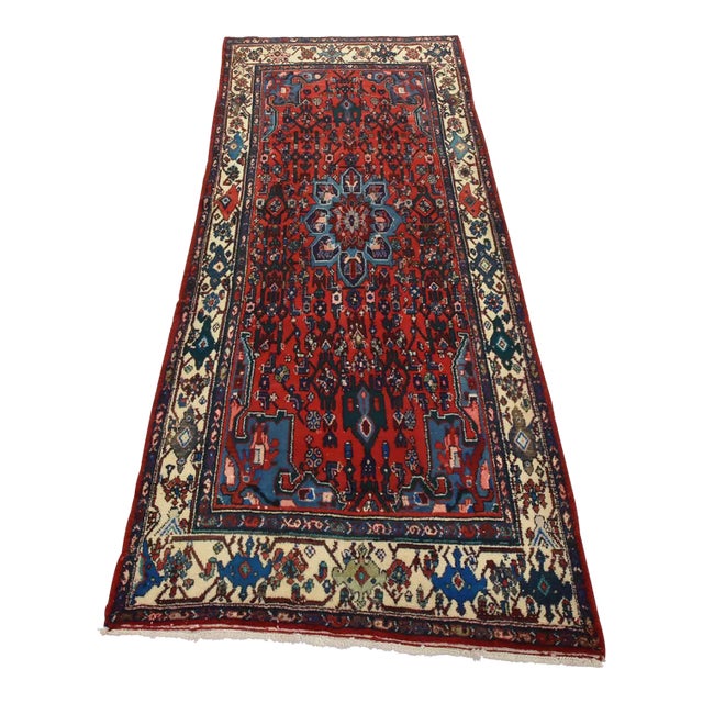 Hamedan Runner 4’4” X 9’10” Red Wool Vintage Tribal Hand-Knotted Oriental Rug For Sale