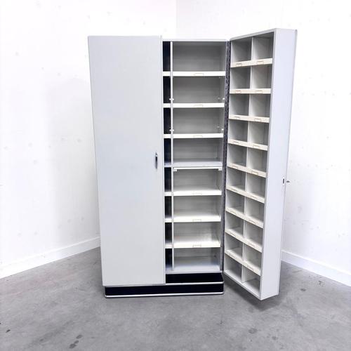 Wood Bauhaus Wooden Medicine Cabinet, Early 20th Century For Sale - Image 7 of 18