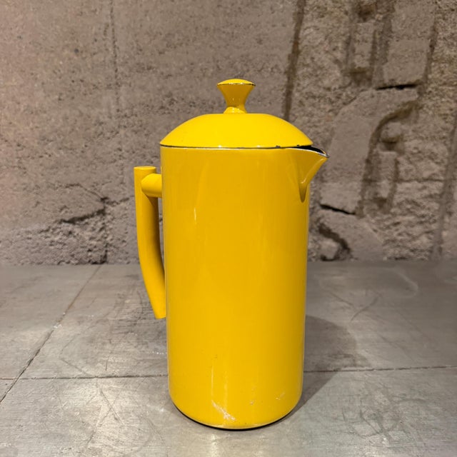 Yellow Frieling Double-Walled Stainless Steel French Press Coffee Maker Sunshine Yellow For Sale - Image 8 of 12