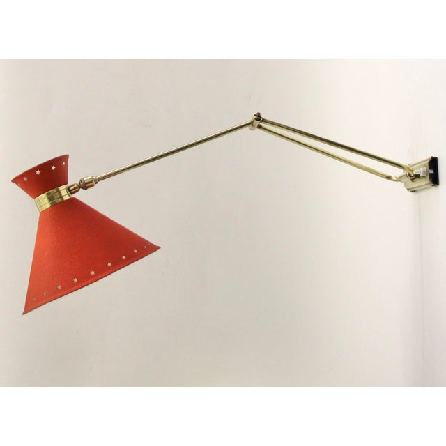 Mid-Century Modern Red Diabolo Articulated Wall Light by Rene Mathieu for Lunel, 1950s For Sale - Image 3 of 14