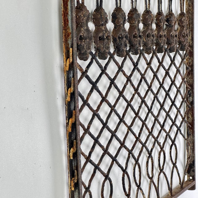 Early 20th Century Architectural Salvage New York City Metal Window Grate in Multi Design Bent Wires For Sale - Image 10 of 15