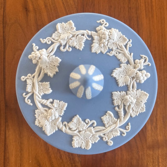 4.75"W × 4.75"D × 4"H Condition: Vintage / Antique / Used, Original Condition Unaltered, Some Imperfections Very good...