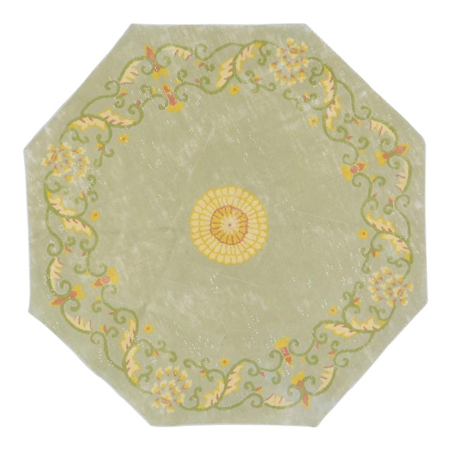 Vintage Chinese Art Deco Hand Knotted Wool Rug, 4'9'' X 4'9'' For Sale