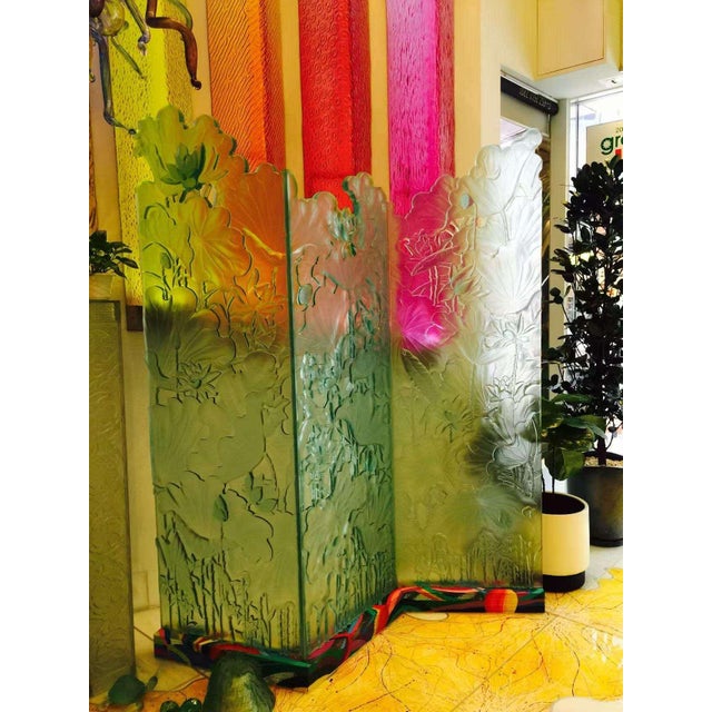 Contemporary Hand-Carved Floral Glass Folding Room Divider – Sculptural 3-Panel Screen For Sale - Image 3 of 4