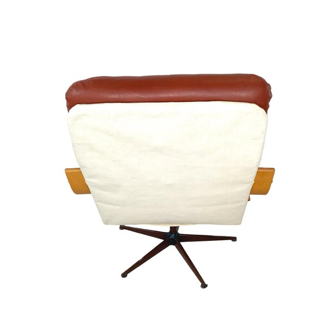 Mid-Century Style Tufted Upholstery and Bentwood Swivel Lounge Chair For Sale - Image 13 of 17