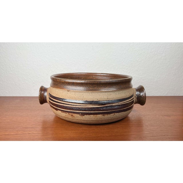 Beige Large Mid-Century Modern Danish Studio Pottery Bowl by Tue Poulsen for Tue Keramik, 1960s For Sale - Image 8 of 18