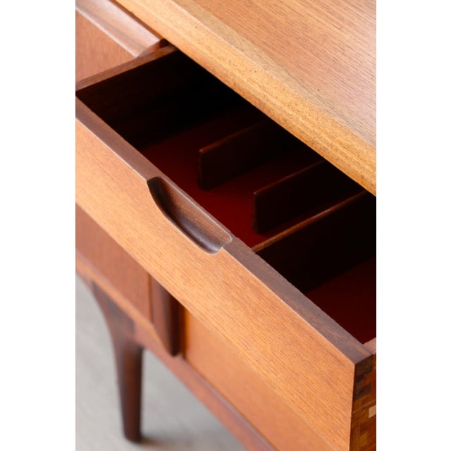 Vintage Teak Sideboard from Greaves & Thomas, 1960s For Sale - Image 10 of 18