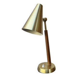 Mid-Century Modern Scandinavian Table Lamp in Brass and Oak from Falkenbergs Belysning, 1960 For Sale
