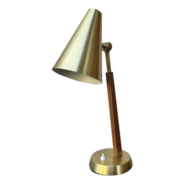 Mid-Century Modern Scandinavian Table Lamp in Brass and Oak from Falkenbergs Belysning, 1960 For Sale