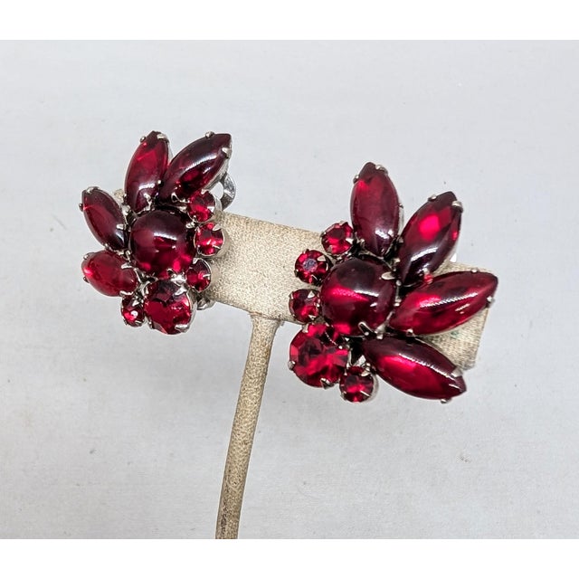 Juliana Vintage 1960s Verified Delizza & Elster Faux-Garnet Clip Earrings-2 Pieces For Sale - Image 4 of 7