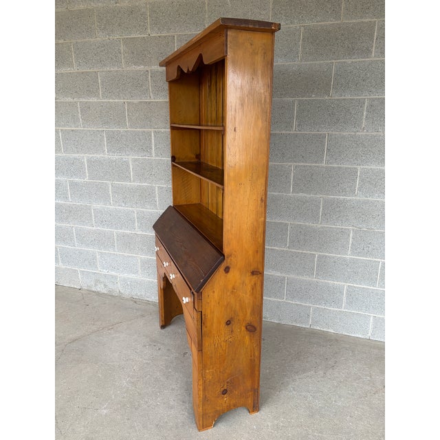 Mid 18th Century Primitive Antique Pine Tilt Top Plantation Desk W/ Bookcase (Circa 1700's) For Sale - Image 5 of 12